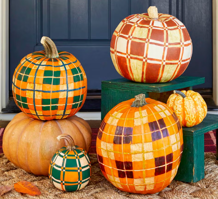 Creative Fall Fun: Mini Pumpkin Painting in Oregon City