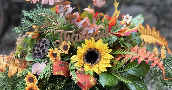 Celebrating Thanksgiving With Floral Design: A Workshop Experience in Oregon City