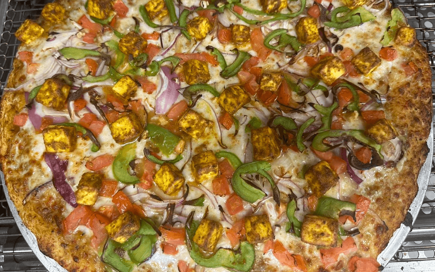 Order your favorites with ease at Mighty Munch.